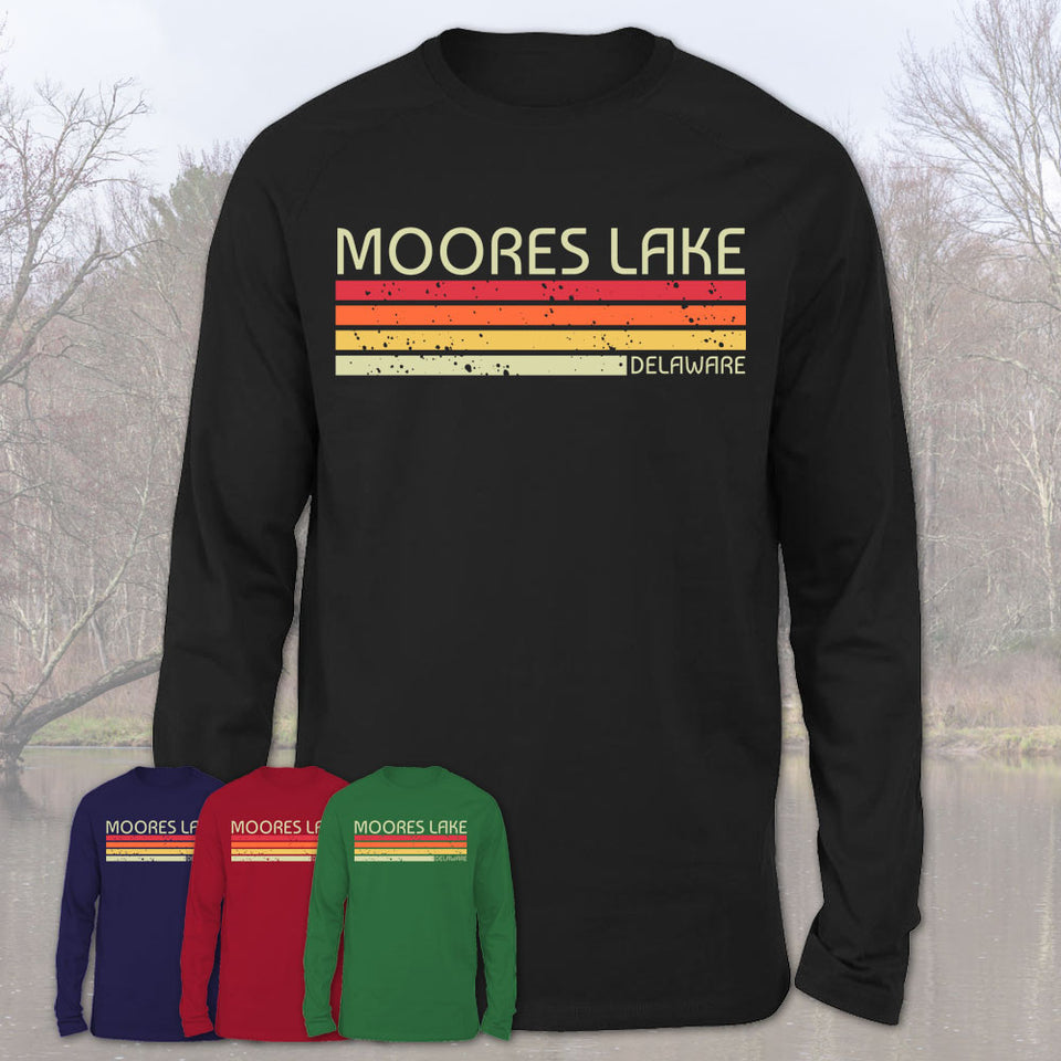 Moores Lake Delaware Funny Fishing Camping Summer Retro Gift T-Shirt
