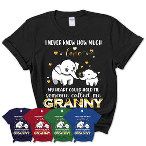 Womens-T-Shirt-Someone-Called-Me-GRANNY-Shirt-Elephant-Grandma-T-shirt-Gift-Ideas-for-Grandmas-36.jpg